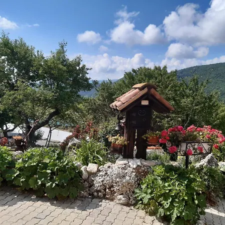 Il Girasole Castelvecchio Calvisio